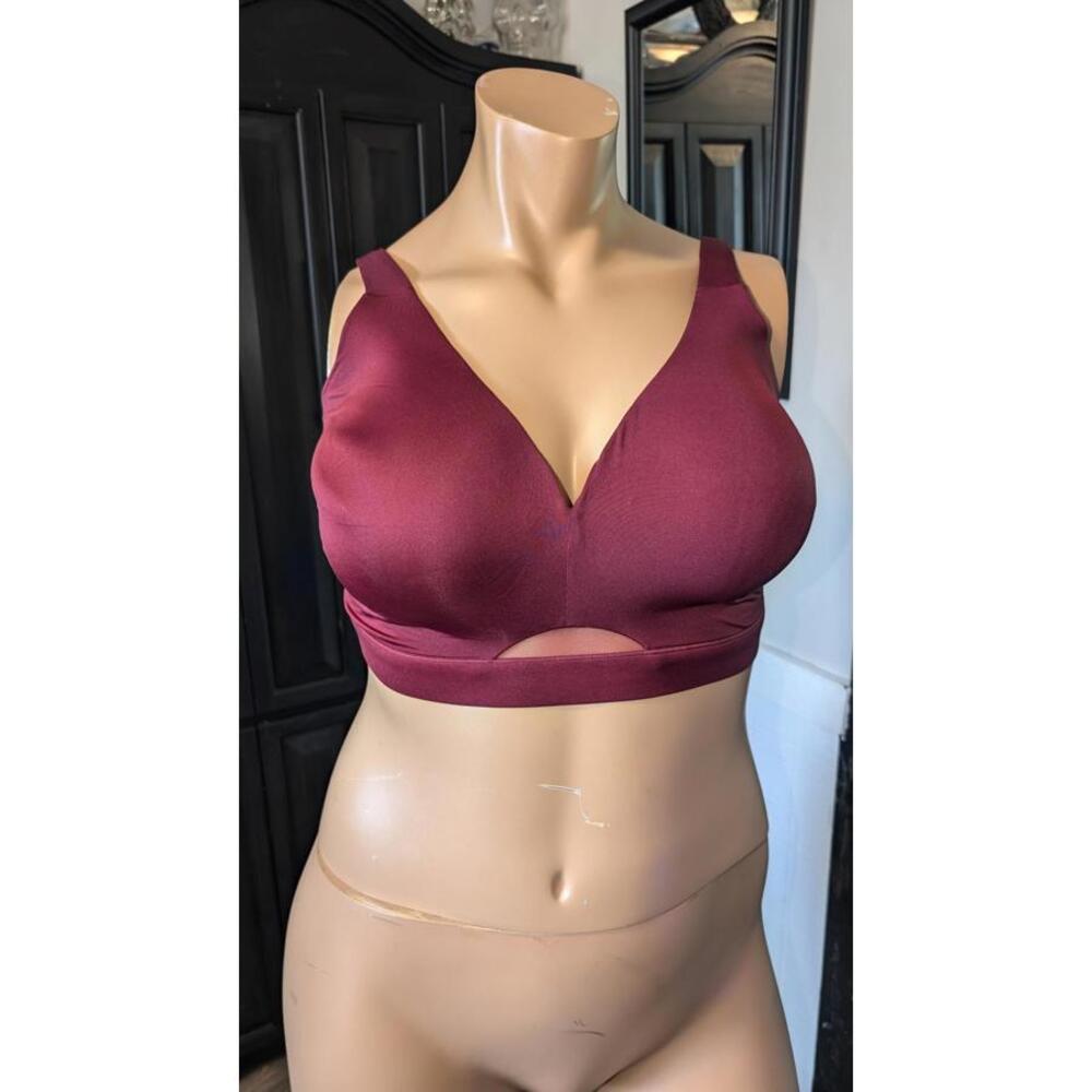 Cacique by Lane Bryant Longline Smoothing Bra – Size 38G | Wine / Maroon